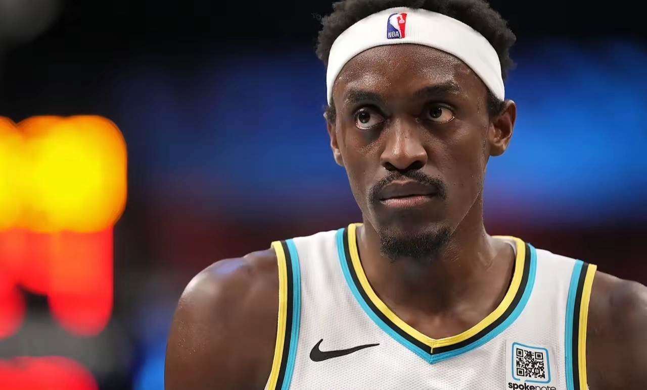 熊猫体育-关于西亚卡姆回归赛场，关键助攻首场状态亮眼，勇士观众沸腾！的信息